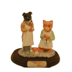 Alternative view of Beatrix Potter Ginger and Pickles Figurines Gold Edition