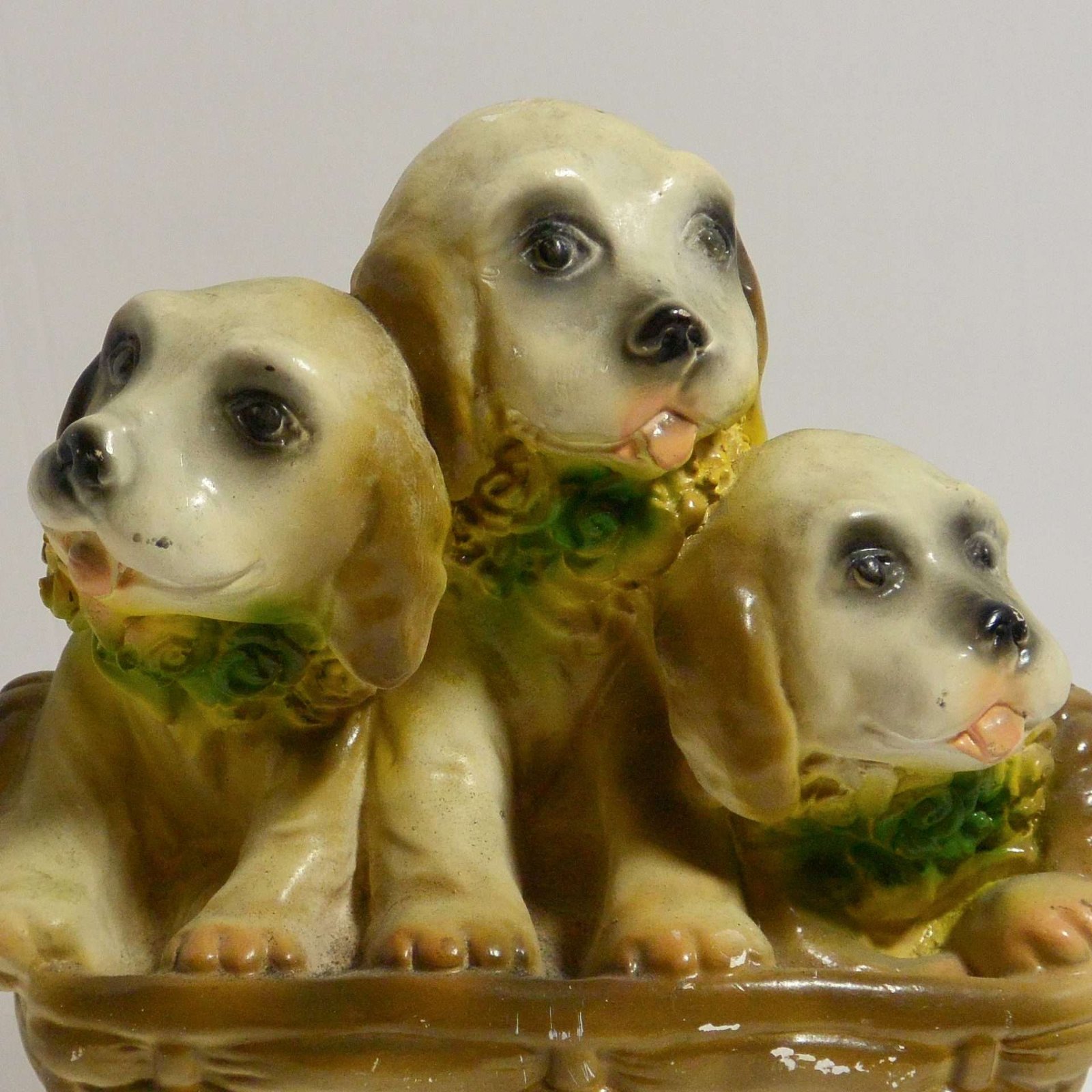 Vintage Chalkware Dogs-Puppies in a Basket Bank - Image 3